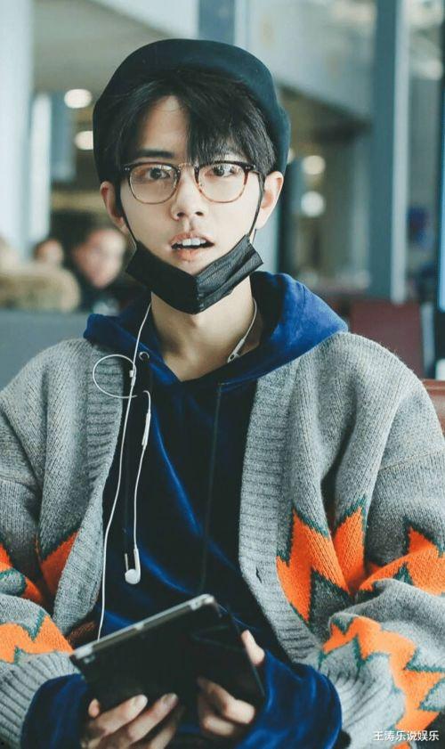 肖战今日头条粉丝爆料,今日头条独家揭秘肖战幕后故事  第3张